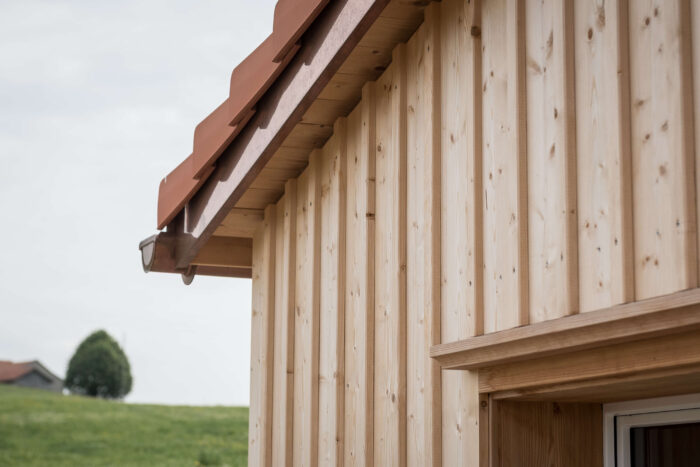 Architektur eines Stallteils zu Wohnraum in der Landwirtschaftszone, realisiert durch die BLUMER AG.