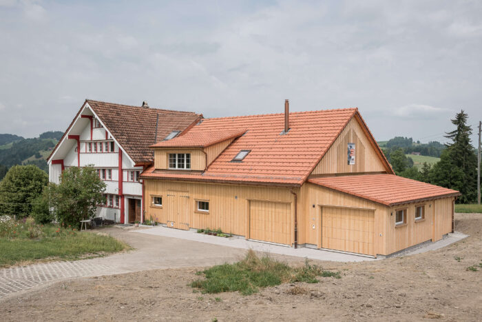 Architektur eines Stallteils zu Wohnraum in der Landwirtschaftszone, realisiert durch die BLUMER AG.